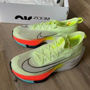 New in box Nike air zoom alphafly next% flyknit 9.5 men’s 11 women’s